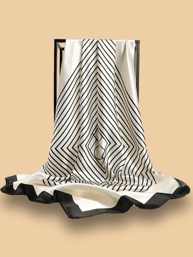 Foulard Beige à Pois Noir - Foulards Carré | Foulards Imprimés Foulard Beige à Pois Noir - Foulards Carré | Foulards Imprimés